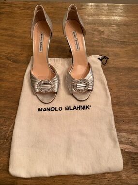 RARE Manolo Blahnik Silver Open-Toe D'Orsay rhinestone-sex in city 39.5
